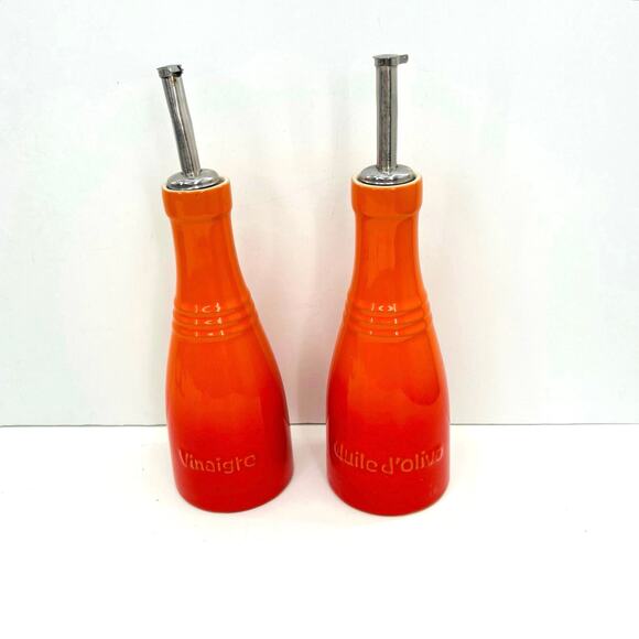 Le Creuset vinegar and oil set - Picture 1 of 5